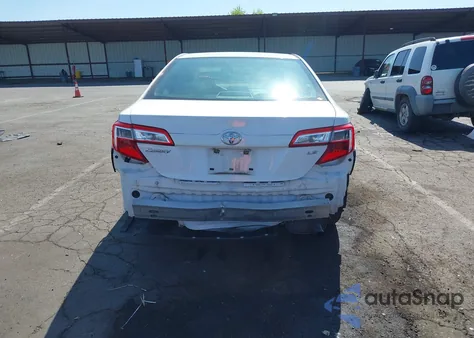 2012 Toyota Camry Le z USA, uszkodzony, nr VIN 4T1BF1FK9CU170551